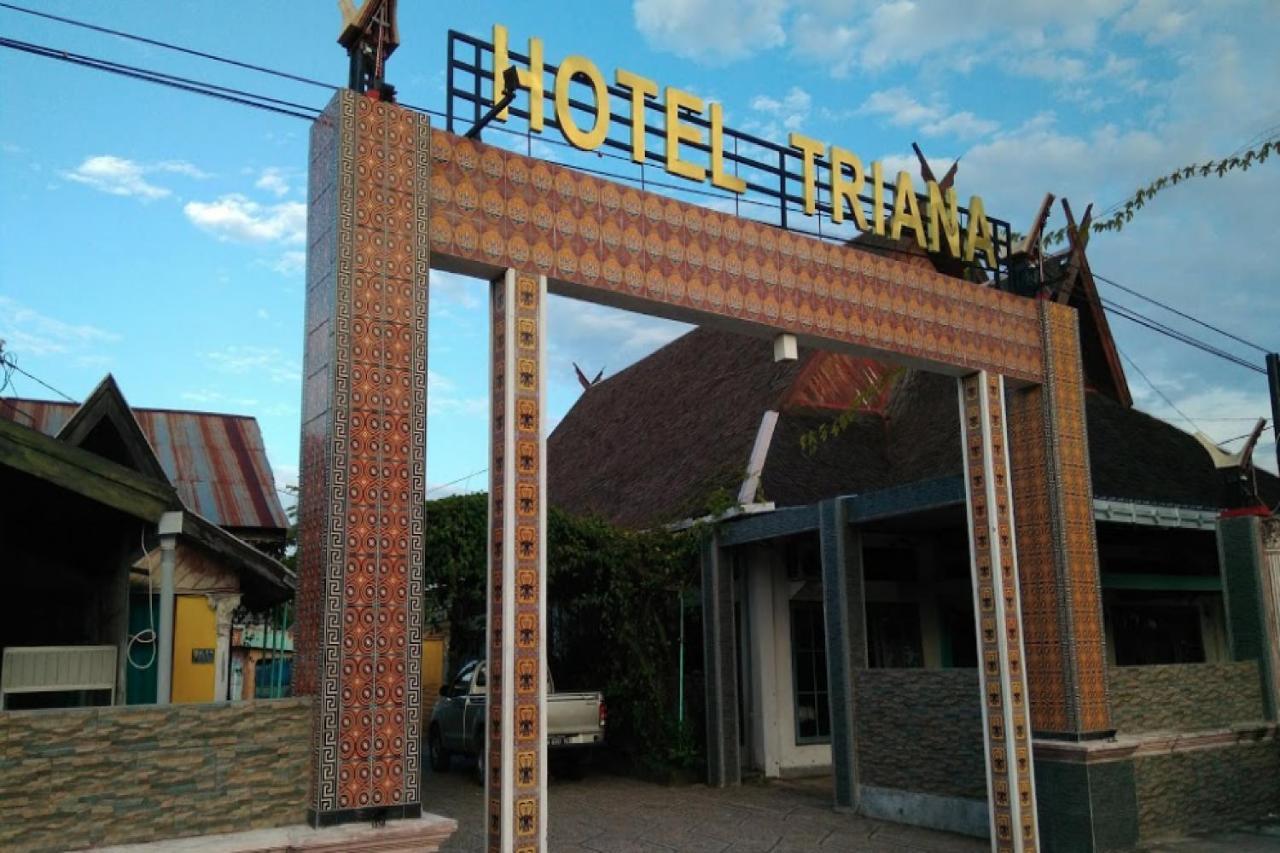 Oyo 2527 Hotel Triana Palangkaraya Buitenkant foto
